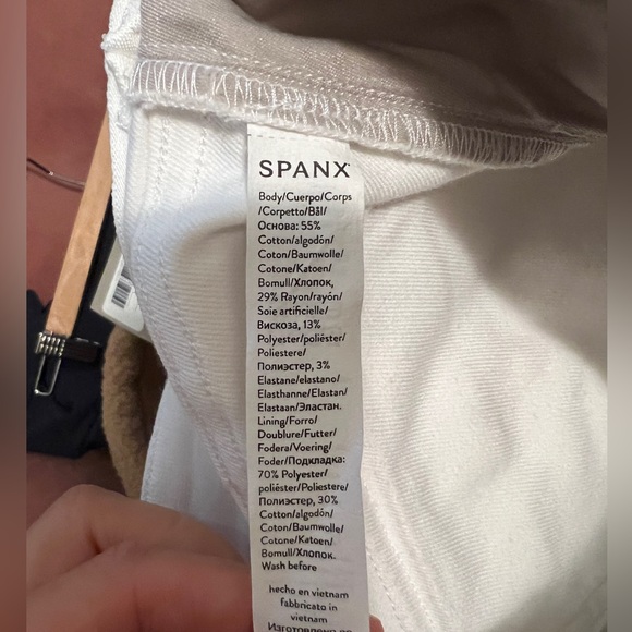 SPANX® Stretch Twill  cropped pull on pants - Picture 9 of 9